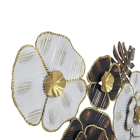 Blossoming Beauty: Metal Floral Wall Decor